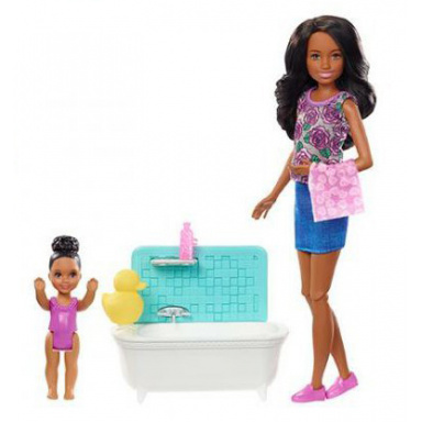 Barbie Opatrovateľka herný set v kúpeľni – čiernovláska