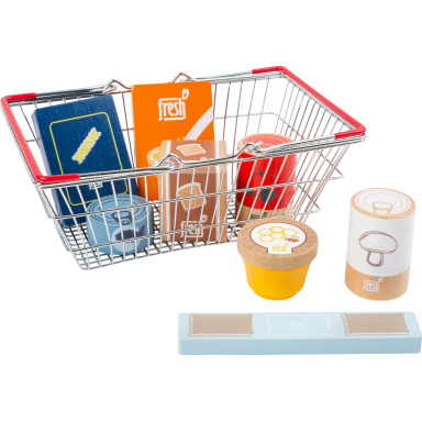 small foot Čerstvé potraviny v nákupním košíku